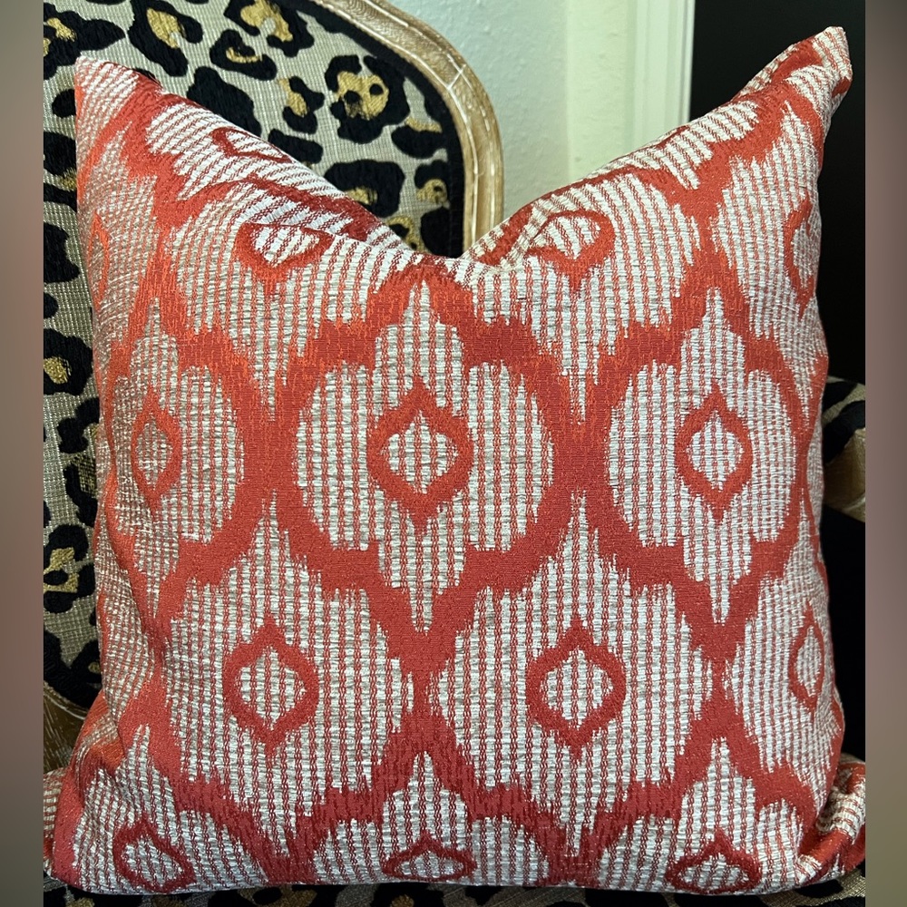Toss Pillow Cover. (Cover only)